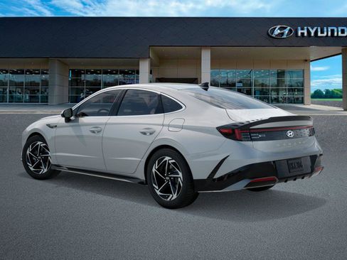New 2026 Hyundai Sonata SEL image 5
