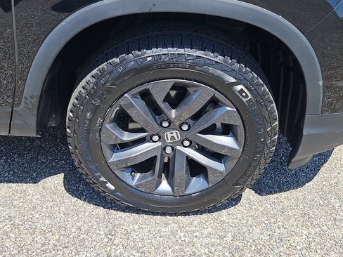 Certified 2023 Honda Ridgeline Sport image 10