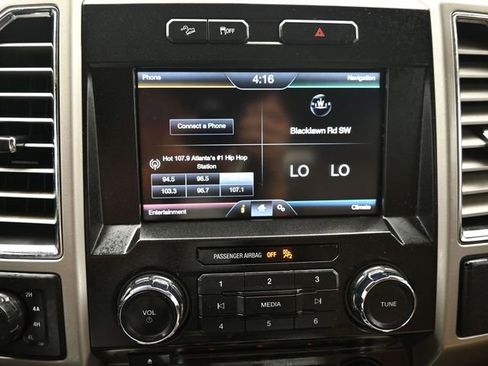 Used 2015 Ford F150 Lariat w/ Equipment Group 501A Mid AWD/4WD image 14