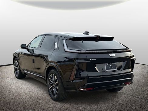 New 2026 Cadillac Lyriq Premium Sport image 4
