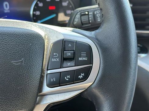Used 2023 Ford Explorer XLT w/ Equipment Group 202A AWD/4WD image 15