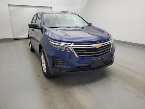 Used 2022 Chevrolet Equinox LS w/ LS Convenience Package AWD/4WD image 14