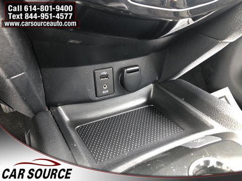 Used 2015 Nissan Rogue SV image 21