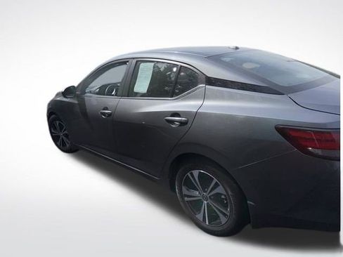 Used 2020 Nissan Sentra SV image 11