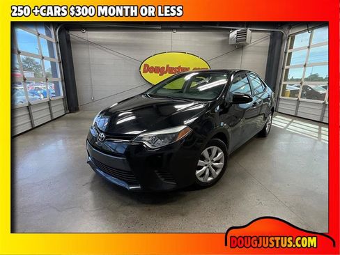Used 2016 Toyota Corolla LE FWD image 1
