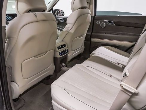 Certified 2023 Genesis GV80 2.5T w/ Prestige Package AWD/4WD image 11