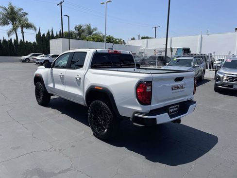 New 2026 GMC Canyon Elevation w/ Convenience Package RWD image 7