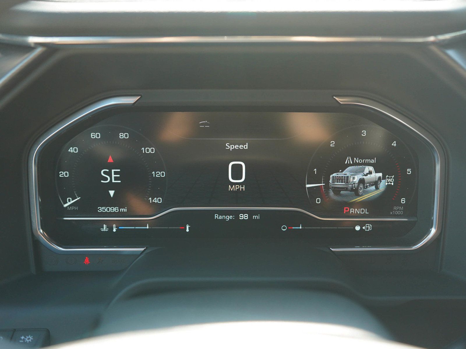 Used 2025 GMC Sierra 2500 Denali Ultimate AWD/4WD image 26