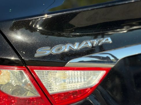 Used 2011 Hyundai Sonata SE FWD image 13