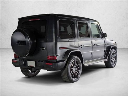 Used 2022 Mercedes-Benz G 550 image 5