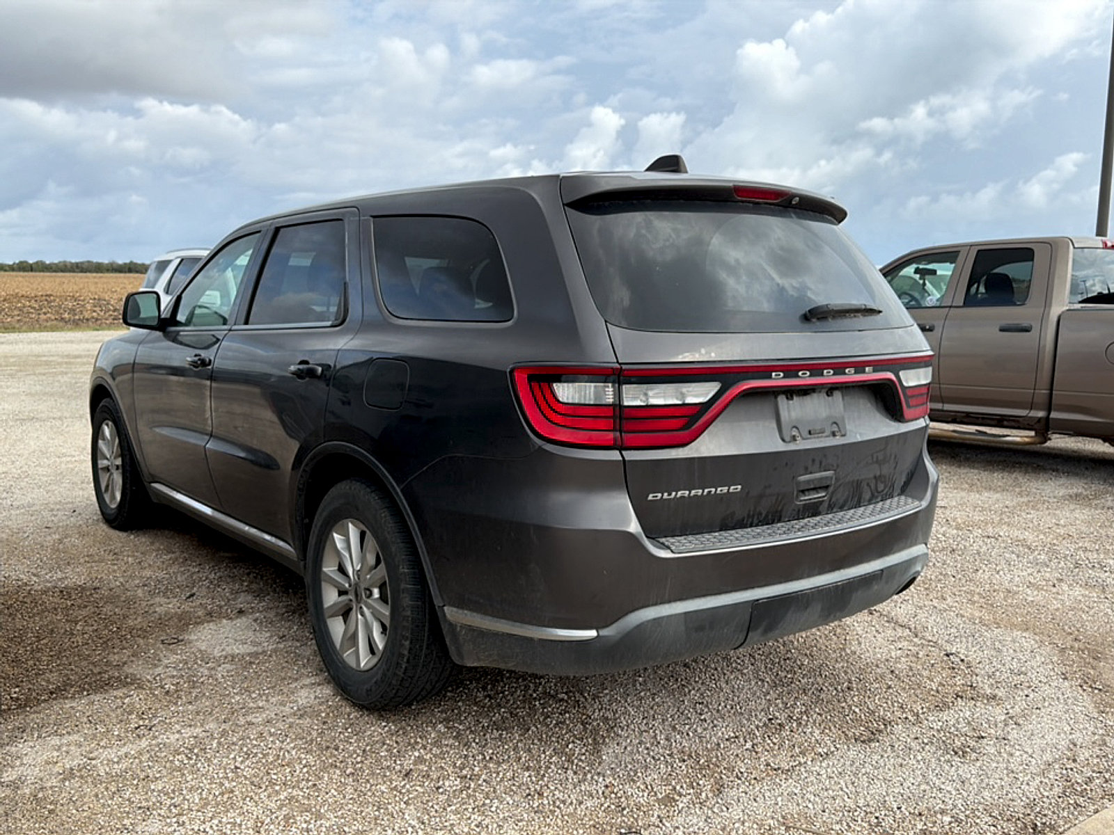 Used 2019 Dodge Durango SXT w/ 3rd Row Seating Group RWD image 3