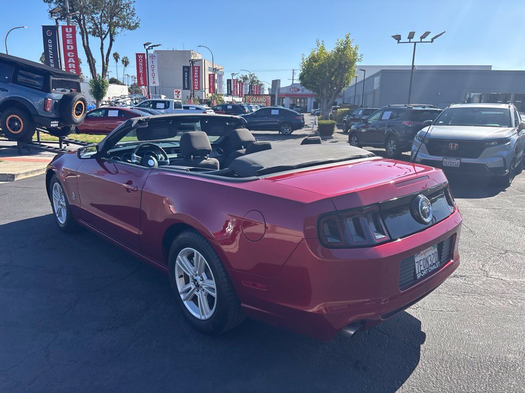 Used 2014 Ford Mustang Convertible w/ Equipment Group 102A RWD image 14