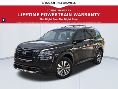 Certified 2023 Nissan Pathfinder SL w/ Black Appearance Package