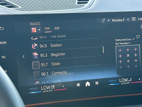 Used 2025 BMW X1 xDrive28i w/ Convenience Package image 21