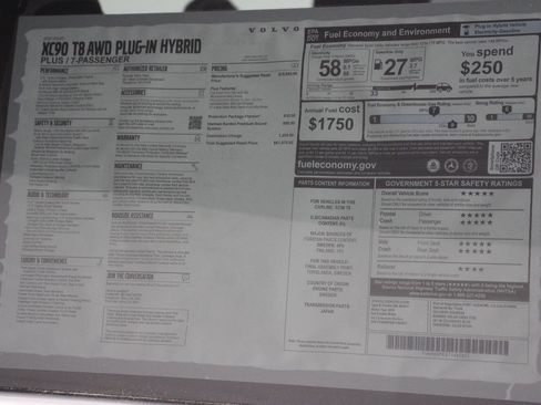 New 2026 Volvo XC90 T8 Plus w/ Protection Package Premier image 18