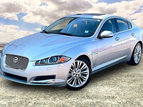 Used 2012 Jaguar XF Portfolio image 3