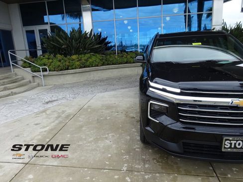 New 2026 Chevrolet Traverse LT w/ Sun and Wheel Package image 32