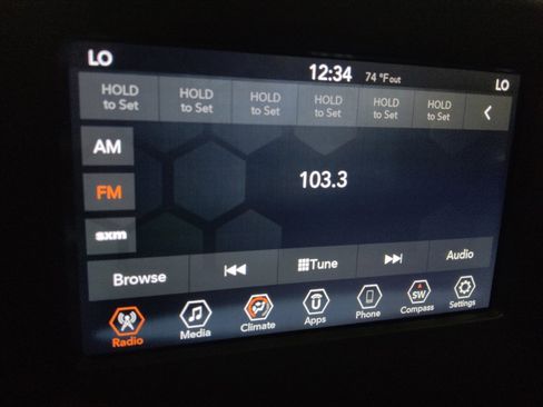 Used 2020 Jeep Compass Latitude image 25