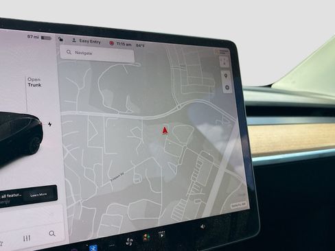 Used 2021 Tesla Model Y Long Range AWD/4WD image 13