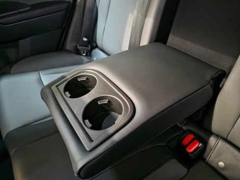 New 2026 Subaru Outback Premium image 30