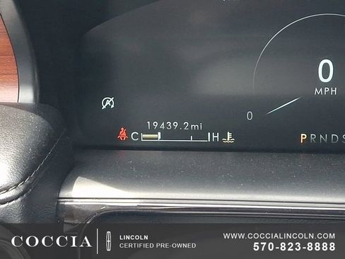 Certified 2022 Lincoln Nautilus Reserve AWD/4WD image 21