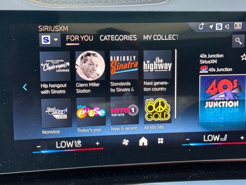 Used 2025 BMW X1 xDrive28i w/ Convenience Package image 22