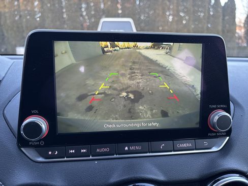 Used 2024 Nissan Sentra SV image 27