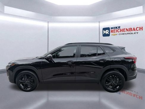 Used 2026 Chevrolet Trax ACTIV FWD image 7