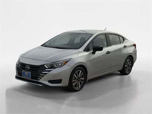 Used 2024 Nissan Versa S w/ S Plus Package image 7