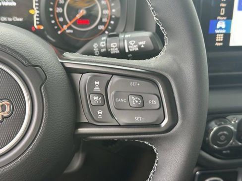 New 2025 Jeep Wrangler Unlimited Rubicon image 23