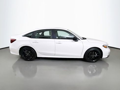 Used 2026 Honda Civic Sport Touring image 6