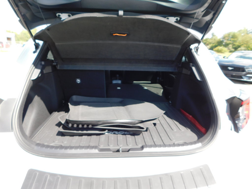 Used 2024 Toyota Corolla XSE FWD image 22