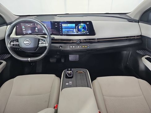 Used 2024 Nissan Ariya FWD image 11