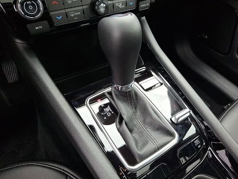 New 2026 Jeep Compass Limited w/ Sun, Sound & Navigation Group image 17