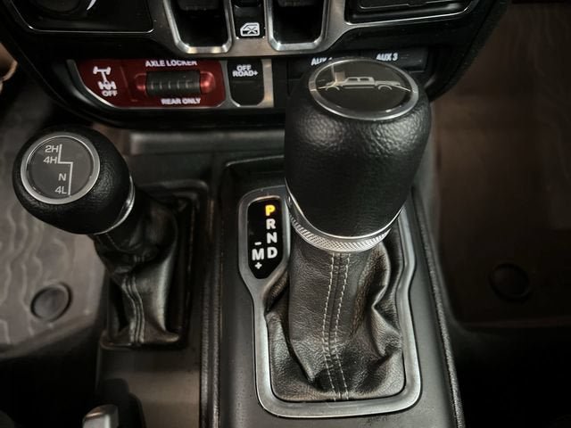 Used 2024 Jeep Gladiator Sport AWD/4WD image 15