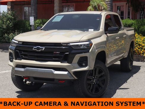 Used 2024 Chevrolet Colorado Z71 w/ Z71 Convenience Package 2 AWD/4WD image 4