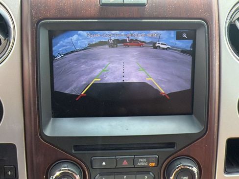 Used 2013 Ford F150 King Ranch w/ King Ranch Luxury Pkg AWD/4WD image 20