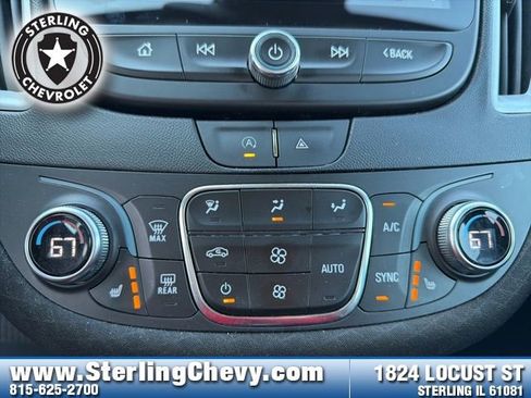 Used 2023 Chevrolet Malibu LT image 17