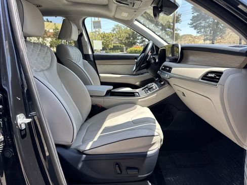 Used 2021 Hyundai Palisade Calligraphy image 41