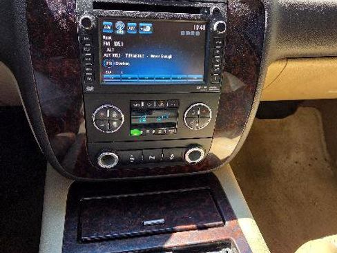 Used 2012 GMC Yukon Denali image 9