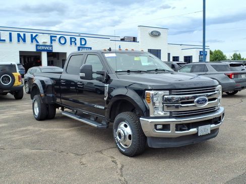Certified 2019 Ford F350 Lariat w/ Lariat Value Package AWD/4WD image 8