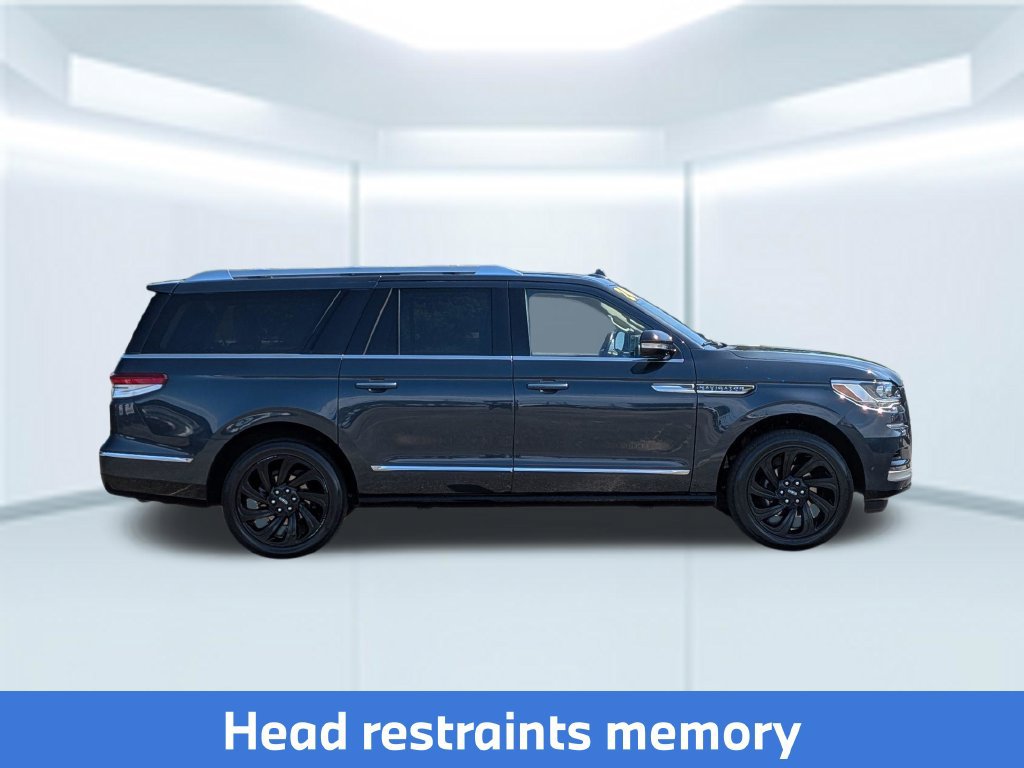 Used 2024 Lincoln Navigator L Reserve AWD/4WD image 8
