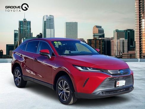 Used 2023 Toyota Venza LE image 9