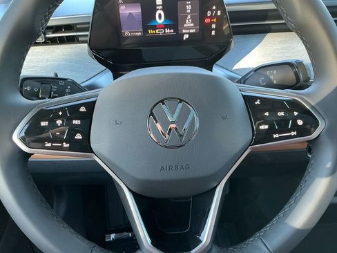 New 2025 Volkswagen ID. Buzz Pro S Plus image 17