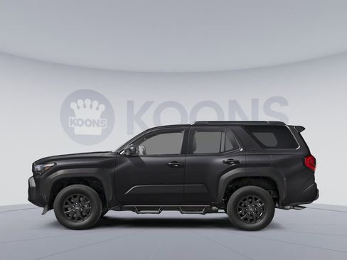 New 2026 Toyota 4Runner SR5 AWD/4WD image 4