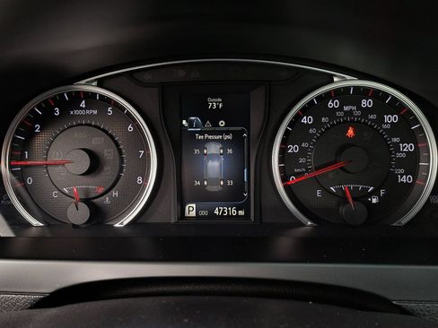 Used 2017 Toyota Camry SE FWD image 18