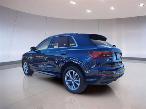New 2025 Audi Q3 2.0T Premium image 3