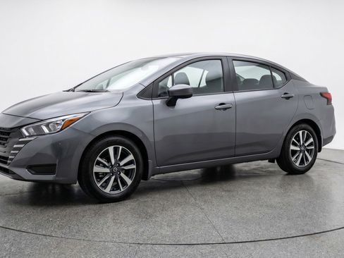 Used 2025 Nissan Versa SV w/ Trunk Package FWD image 3