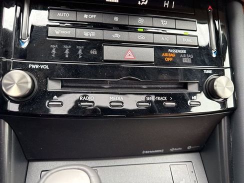 Used 2025 Lexus IS 350 F Sport w/ Navigation Package image 17