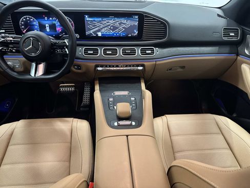 Certified 2025 Mercedes-Benz GLS 450 4MATIC image 16